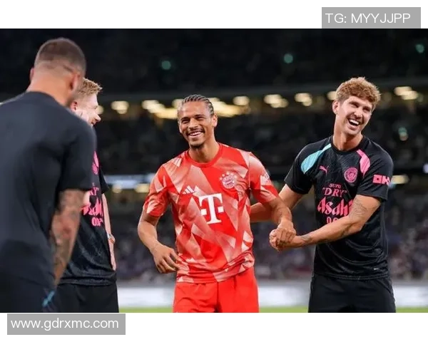 曼城友谊赛大胜拜仁四球狂潮神扑瞬间引发全场欢呼