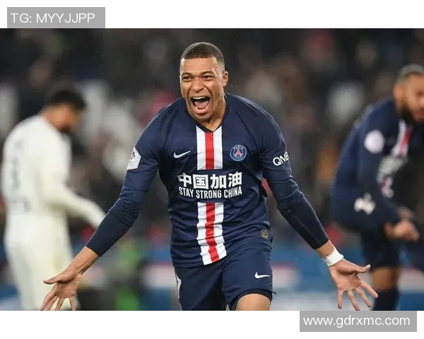 德甲激战：马竞绝杀巴萨补时进球引爆全场激情瞬间解析