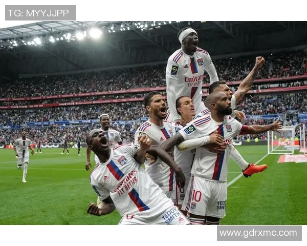 英超精彩对决里昂大胜马竞帽子戏法点燃全场激情