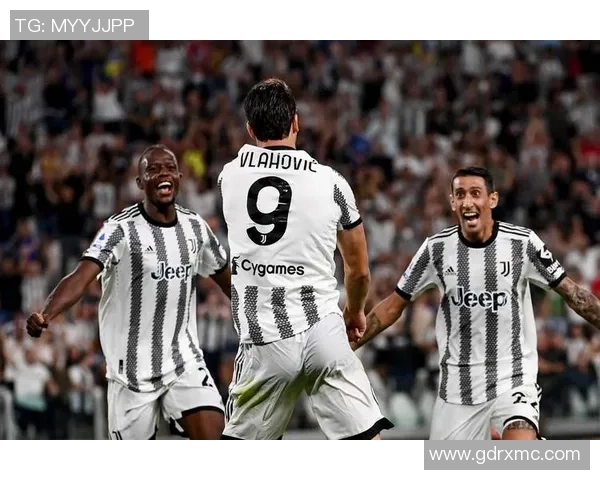 那不勒斯狂胜尤文图斯五球神扑引发转会热议全场沸腾