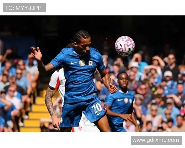 世界杯激战那不勒斯小胜莱比锡红牌事件引发全场热议