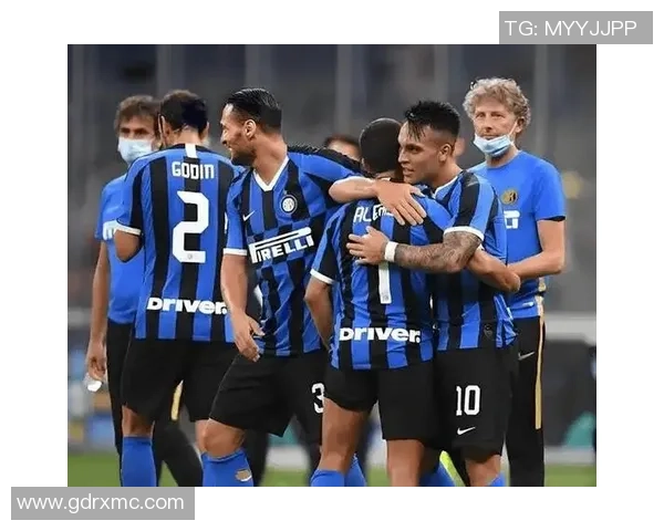 意甲激战:那不勒斯与莱比锡0比0平局战术解析与精彩瞬间回顾 意甲激战:那不勒斯与莱比锡0比0平局战术解析与精彩瞬间回顾