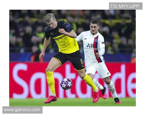 欧冠激战：多特蒙德与巴黎圣日耳曼1比1平局乌龙球引发全场狂欢
