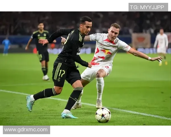 中超精彩对决皇马五球狂胜莱比锡逆转瞬间引发全场热潮 中超精彩对决皇马五球狂胜莱比锡逆转瞬间引发全场热潮