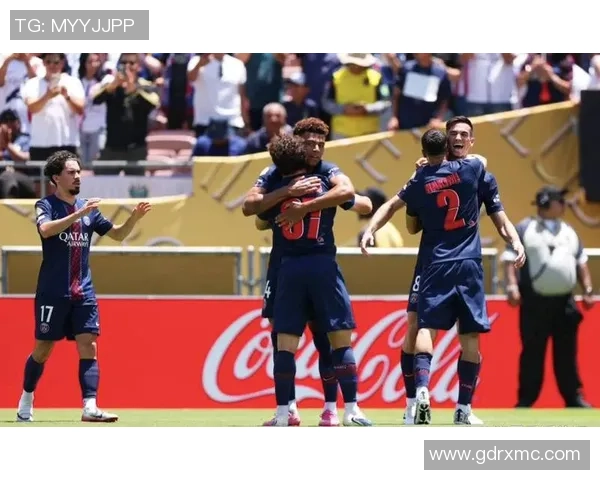 友谊赛惊现大比分拜仁5-0马竞补时进球引发争议与全场沸腾