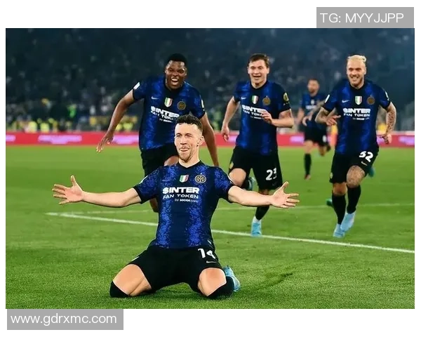 英超经典对决国米与尤文图斯战成平局点球大战成全场焦点