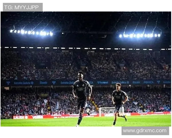 英超历史冷门再现皇马4-0大胜波尔图引发全场惊叹