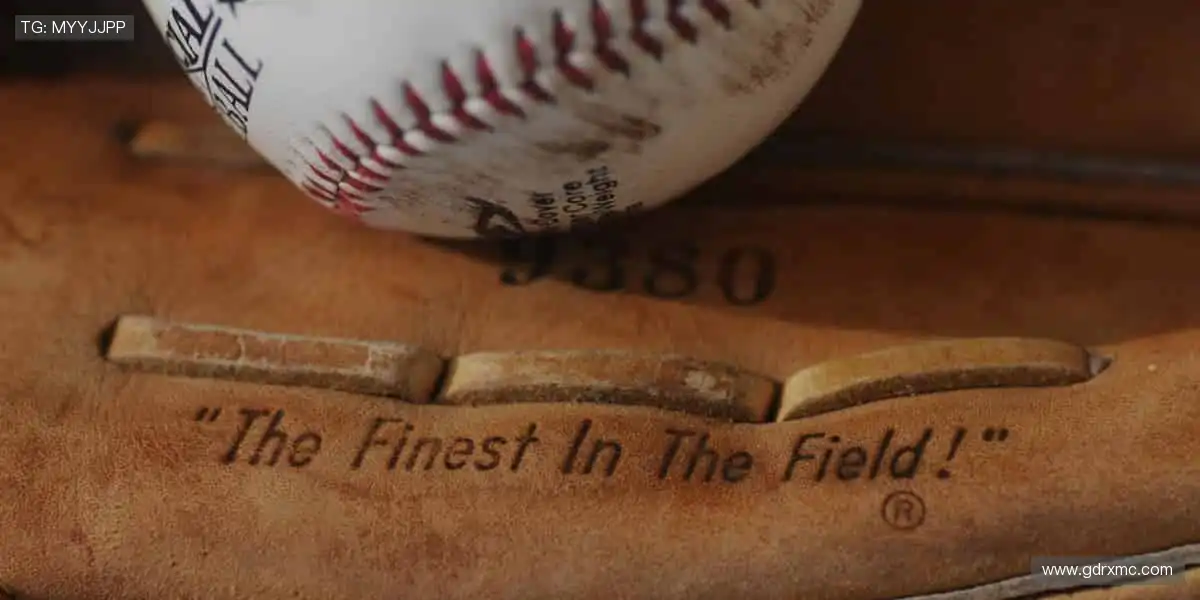 🎁从球衣到徽章，周边商城收藏你与偶像的独家记忆！